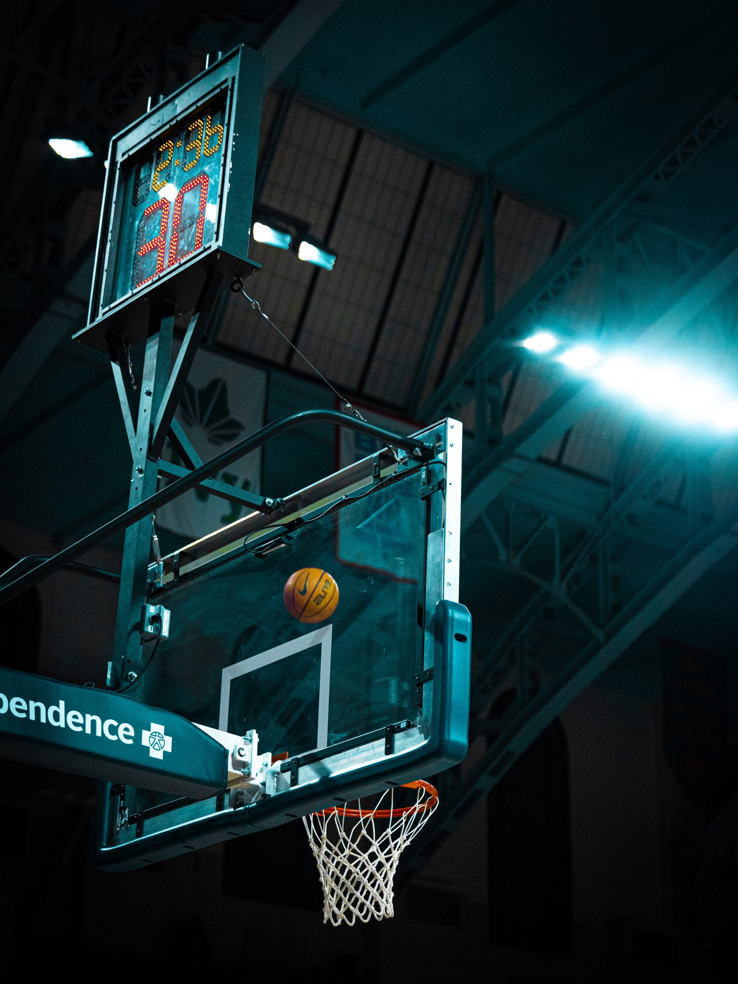 Vertical photograph 18 of 55 by Mohammed Alkindi